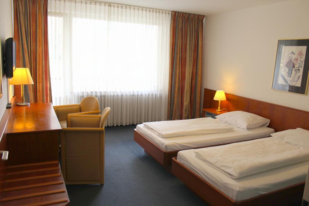 Hotel Acon Düsseldorf Kültér fotó